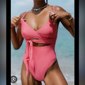 Cupshe Swimsuit